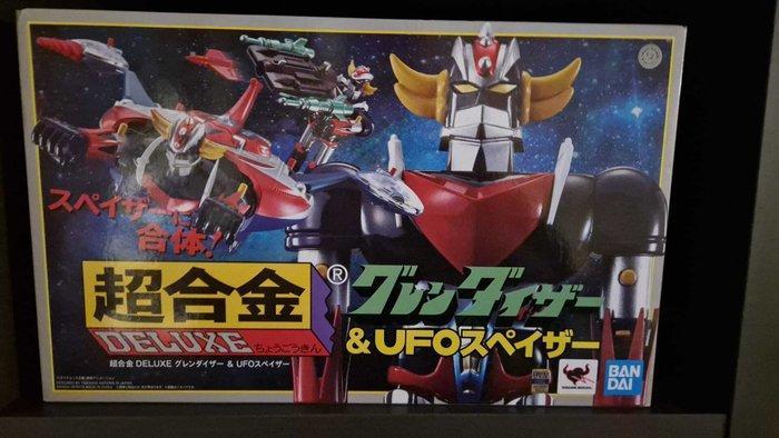 Bandai - Speelgoed robot Grendizer & UFO Spazer - Japan, Antiek en Kunst, Antiek | Overige Antiek