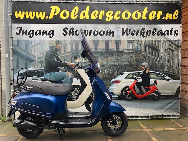 Diverse 2e hands LX-look/DJJD/BTC/AGm/VX50 scooters te koop!, Fietsen en Brommers, Snorfietsen en Snorscooters, Gebruikt, Ophalen