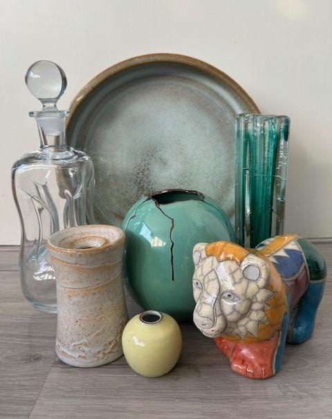 VORMFOCUS.nl - keramiek, glas en vintage design 1920-1980, Antiek en Kunst, Antiek | Keramiek en Aardewerk, Ophalen of Verzenden