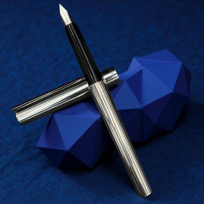 S.T. Dupont - Line d - Vulpen, Verzamelen, Pennenverzamelingen