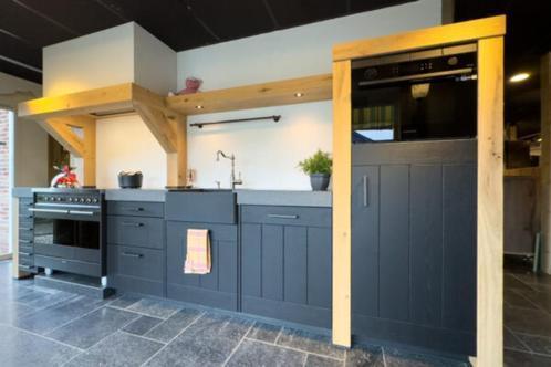 Showr. keuken, handmade black, graniet blad, incl apparatuur, Huis en Inrichting, Keuken | Complete keukens, Enkelwandige keuken