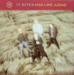 Single vinyl / 7 inch - It Bites - Kiss Like Judas, Zo goed als nieuw, Verzenden