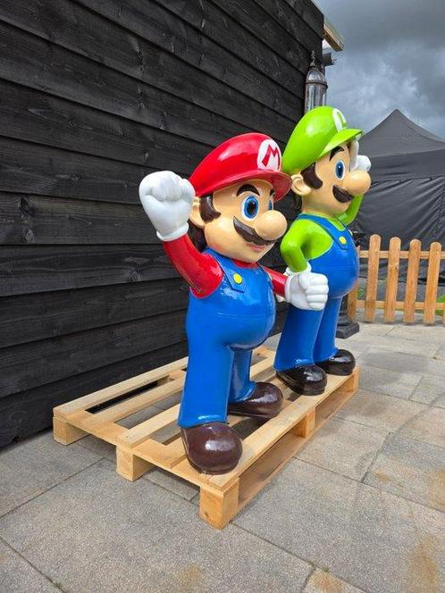 Beeld, XL Mario & Luigi - Set - 117 cm - Hars, Antiek en Kunst, Kunst | Designobjecten