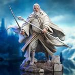Lord of the Rings Gallery Deluxe PVC Statue Gandalf 23 cm, Verzamelen, Lord of the Rings, Nieuw, Ophalen of Verzenden