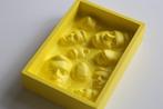 Exposito - Yellow box, Antiek en Kunst