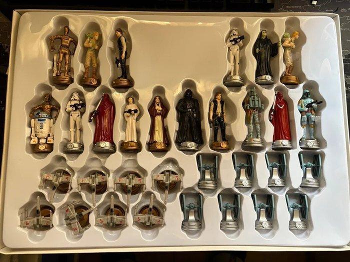 Schaakspel - Star Wars 3D Classic Chess, Antiek en Kunst, Curiosa en Brocante