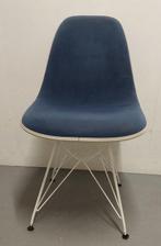 Vitra - Charles Eames - Stoel - Polyester, IJzer, Textiel