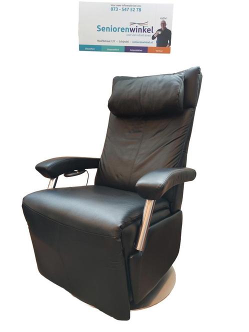Fitform 614 Sta- Op en relax stoel in zwart leder NIEUWSTAAT, Huis en Inrichting, Fauteuils, Minder dan 75 cm, Zo goed als nieuw