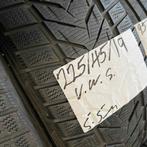 2 x Vredestein 225-45-19 Winterbanden 5,5mm, Auto-onderdelen, Banden en Velgen, 19 inch, Gebruikt, Band(en), Personenwagen