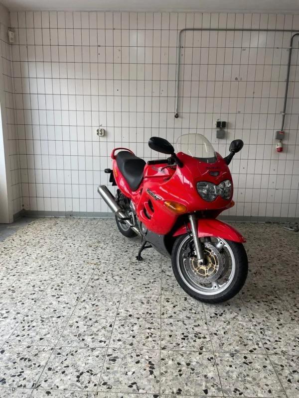 Suzuki GSX 600 F |1998 | Rood | 74.270 | Rijbewijs A, Motoren, Motoren | Suzuki, Ophalen of Verzenden
