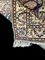 Vloerkleed - 123 cm - 120 cm, Nieuw