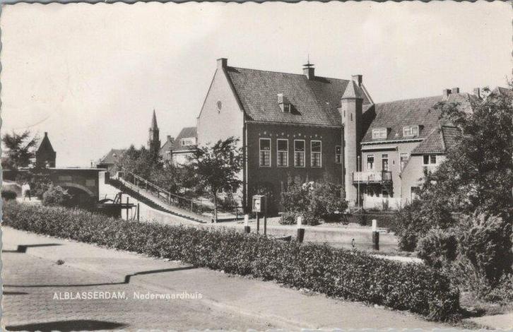 ALBLASSERDAM - Nederwaardhuis, Verzamelen, Ansichtkaarten | Nederland, Verzenden
