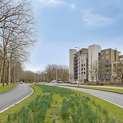 Appartement met 4 slaapkamers en balkon aan Beysterveld, Huizen en Kamers, Huizen te huur, Direct bij eigenaar, Amsterdam, Appartement