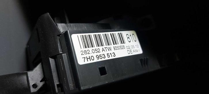 SCHAKELAAR VAK 50G Volkswagen Transporter T5 (bekleding), Auto-onderdelen, Interieur en Bekleding, Gebruikt, Volkswagen, Ophalen of Verzenden