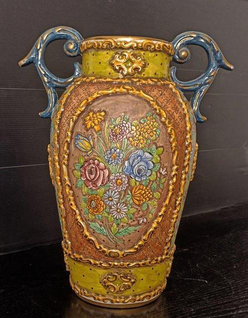Matteucci, Deruta, 35 cm - Vaas - Majolica, Antiek en Kunst, Antiek | Glas en Kristal