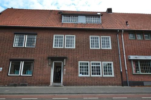 Te huur: Kamer Akerstraat in Heerlen, Huizen en Kamers, Huizen te huur, Limburg, (Studenten)kamer