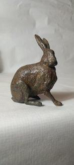 Pierre Chenet (XX-XXI) - sculptuur, Le Lièvre a larret -