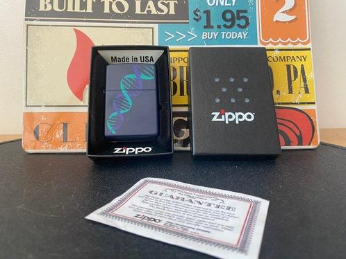 Zippo - ADN - Zonder Minimumprijs - Aansteker - Messing,, Verzamelen, Rookartikelen, Aanstekers en Luciferdoosjes