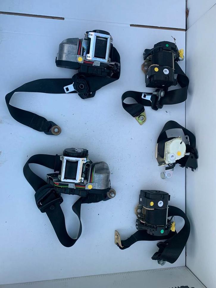 Mercedes S600 L V12 W221 gordelset compleet 33033476A, Auto-onderdelen, Interieur en Bekleding, Gebruikt, Mercedes-Benz