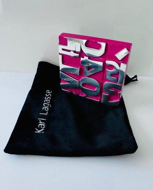 Karl Lagasse (1981) - GOD BLESS FUSHIA - Livraison gratuite, Antiek en Kunst, Kunst | Designobjecten