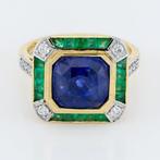 (GIA Certified) - Sapphire 4.50 Cts -(Diamond) 0.23 Cts (14)