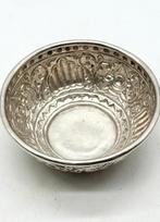 Offerschaal - Zilver - No reserve-Handgemaakte antieke, Antiek en Kunst, Antiek | Goud en Zilver