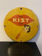 Vintage Kist Soda Emaille Reclamebord – ‘It’s Kist Time’ –