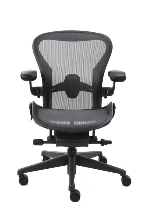 Herman Miller Aeron Remastered Aanbieding!, Huis en Inrichting, Bureaustoelen, Bureaustoel, Zwart, Zo goed als nieuw, Ergonomisch
