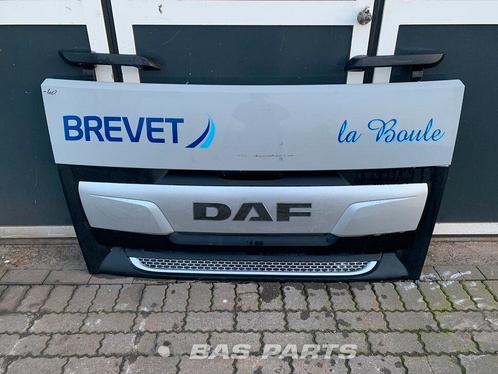 Grille DAF XF106 1892076, Auto-onderdelen, Vrachtwagen-onderdelen, Gebruikt, DAF, Carrosserie en Plaatwerk, Ophalen