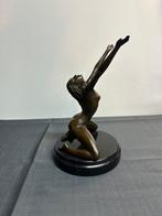Nick - Figuur - Bronzefigur Weiblicher Akt - Brons, Marmer, Antiek en Kunst