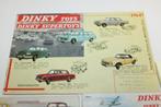 Dinky Toys 1:43 - Modelauto (5) - Dinky Toys 5 catalogs, Hobby en Vrije tijd, Nieuw
