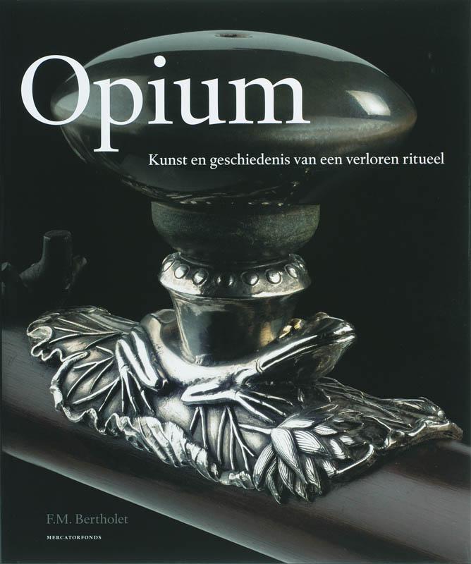 Opium 9789061537373 F.M. Bertholet, Boeken, Kunst en Cultuur | Beeldend, Zo goed als nieuw, Verzenden