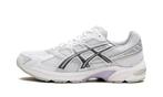 ASICS Gel-1130 White Carrier Grey Lilac - maat 39 (Sneakers), Verzenden, Nieuw, Sneakers of Gympen, Asics