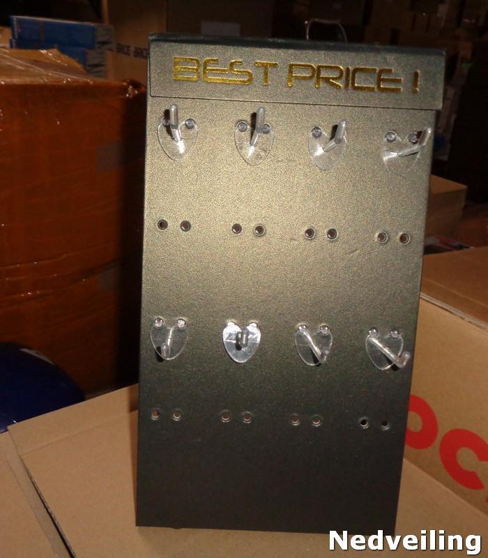 115x Sieraden Displays incl +/- 750 haken, Diversen, Rommelmarktspullen