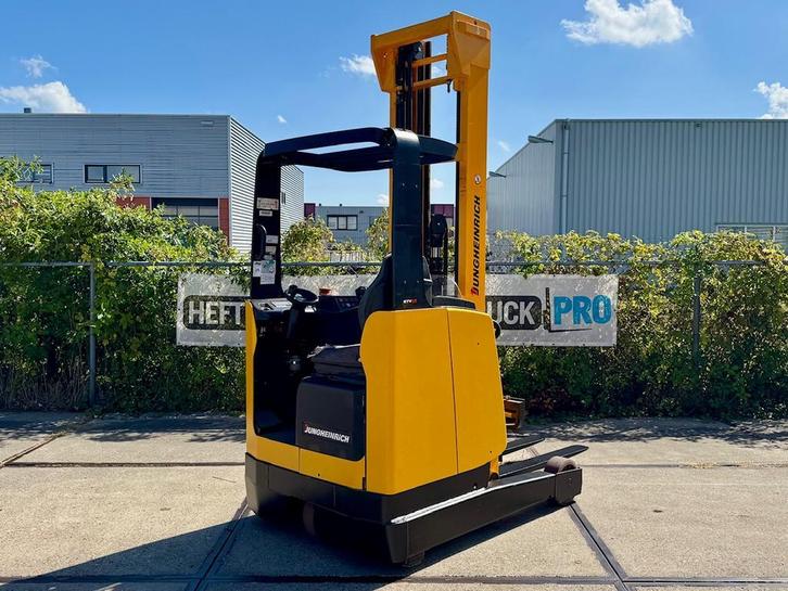Jungheinrich ETV16-710DZ (1997) nette reachtruck MET VIDEO, Zakelijke goederen, Machines en Bouw | Heftrucks en Intern transport