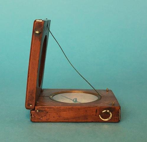 Diptych sundial - buis - Frankrijk - 17e eeuw, Antiek en Kunst, Antiek | Overige Antiek