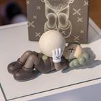 Kaws (1974) - Shanghai (Brown)