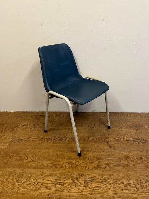 Gebruikte Kuipstoel - S3752 Vintage/Café, Huis en Inrichting, Stoelen, Ophalen