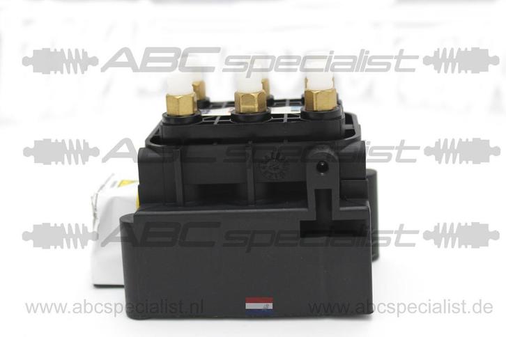 A8 D3 4E Airmatic Luchtvering Ventiel, Auto-onderdelen, Ophanging en Onderstel, Gereviseerd, Ophalen of Verzenden