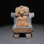 Maya Terracotta Ocarina figuur. 600 - 900 n.Chr. 9,8 cm