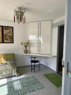 Studio te huur in Diemen - 250 m² - 2 kamer(s) - 2 kamers, Huizen en Kamers, Overige regio's