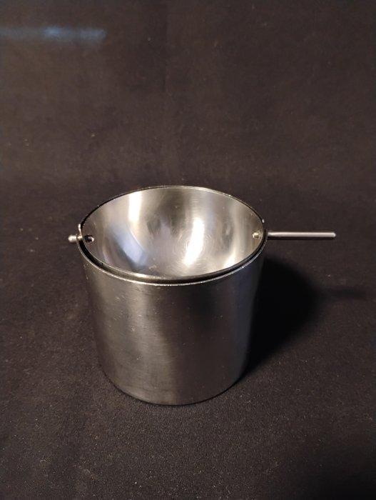 Stelton - Arne Jacobsen - Asbak - Cylinda Line - Staal, Antiek en Kunst, Antiek | Meubels | Stoelen en Banken