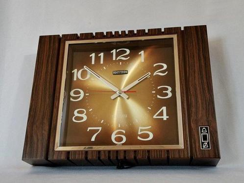 Wandklok - Rhythm - Vintage Plastic, chroom - 1970-1980 -, Antiek en Kunst, Kunst | Designobjecten