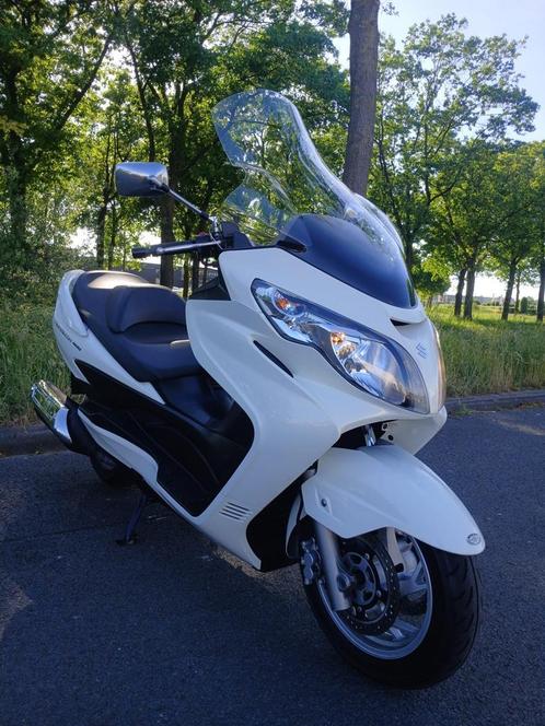 RUIM AANBOD motorscooters Honda, Yamaha, Suzuki etc va €1900, Motoren, Motoren | Overige merken, Scooter, 1 cilinder, 12 t/m 35 kW
