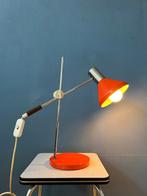 Red Mid Century Desk Lamp - Swing Arm Table Lamp - Chrome, Ophalen of Verzenden, Nieuw