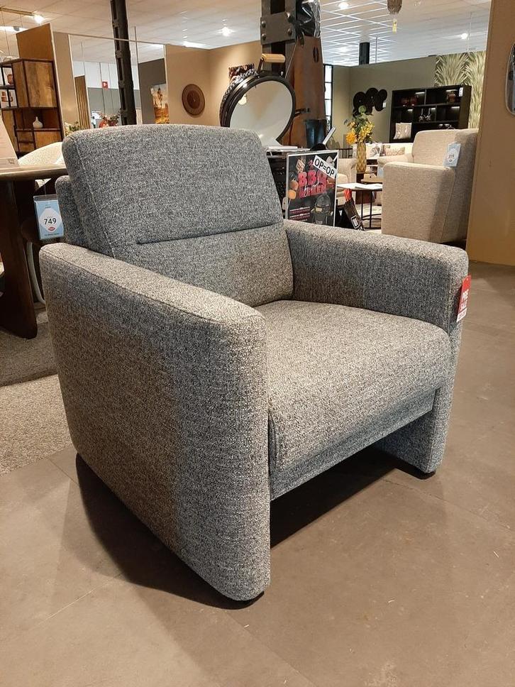 Fauteuil Malmedy **SHOWROOMMODEL**, Huis en Inrichting, Fauteuils, Nieuw, Stof