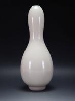 Prachtige witte pompoenvaas door Inoue Manji (geb. 1929),, Antiek en Kunst