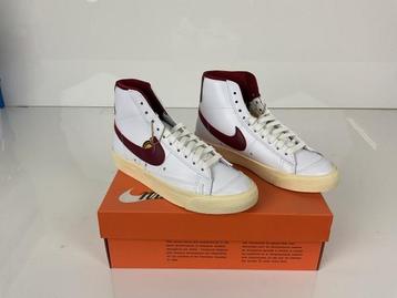 Veiling - Nike W Blazer Mid 77 Se (Maat 36.5) beschikbaar voor biedingen