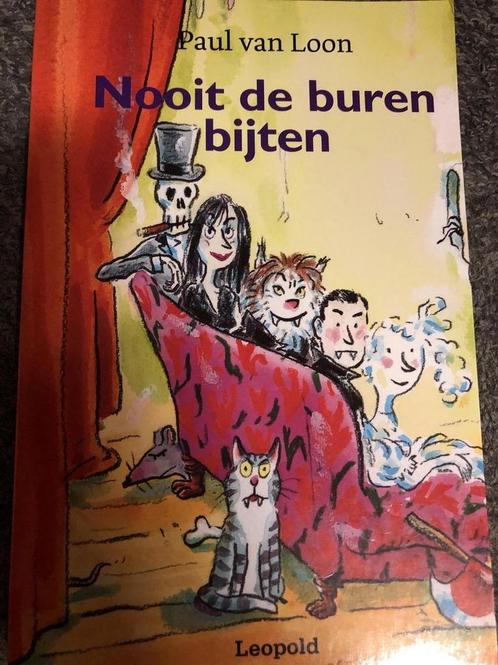 Nooit de buren bijten 9789025869267 Paul van Loon, Boeken, Overige Boeken, Gelezen, Verzenden
