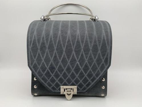Handtas gun grey mustang handbag, Auto-onderdelen, Overige Auto-onderdelen, Nieuw, Ophalen of Verzenden